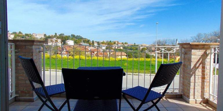 N59 - Numana, Nuovo Bilocale Con Terrazzo Sirolo Exterior foto